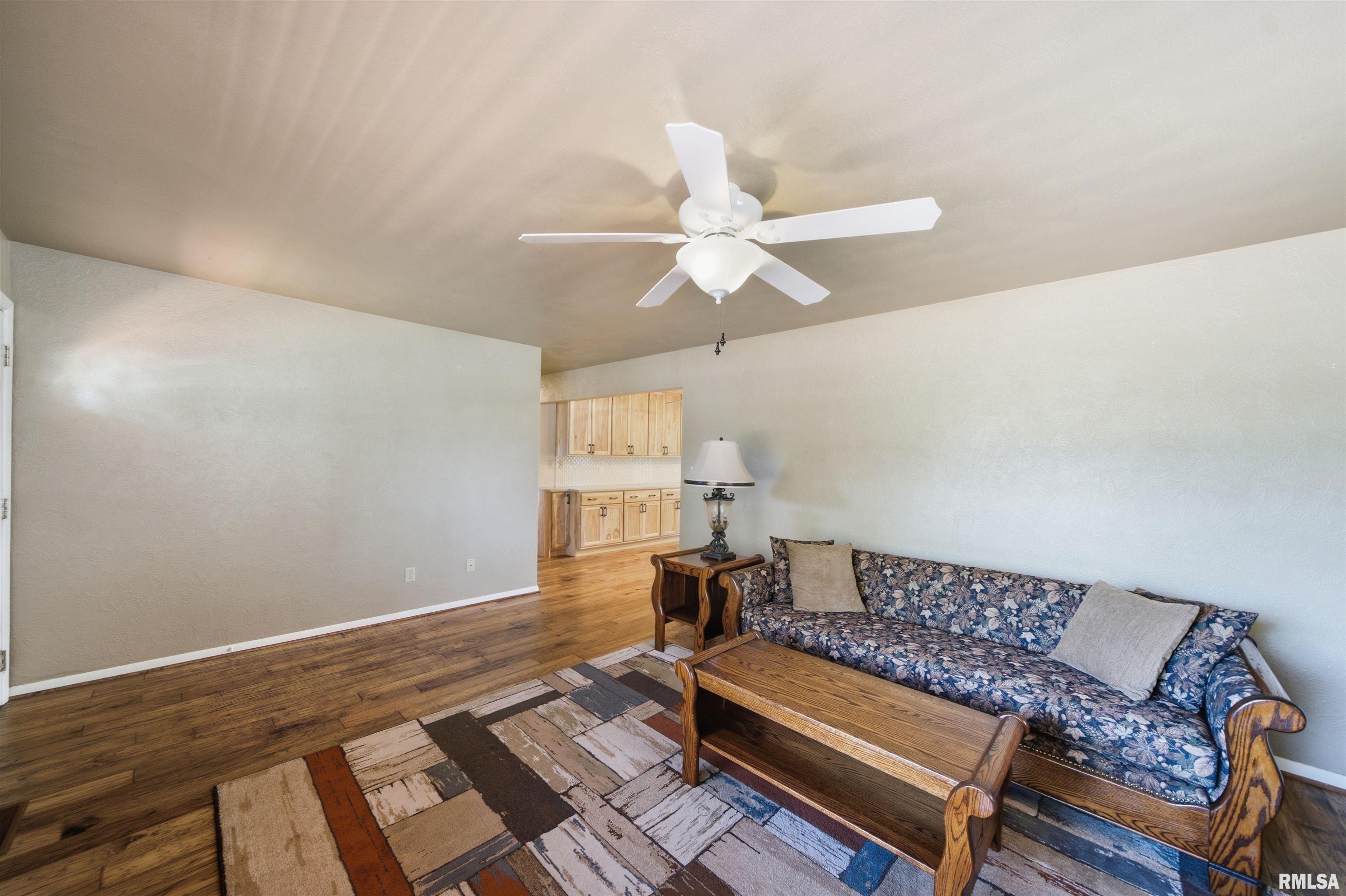16279 East Cherokee Road Cuba, IL 61427 - Photo 15 of 54 Gallery Image 15