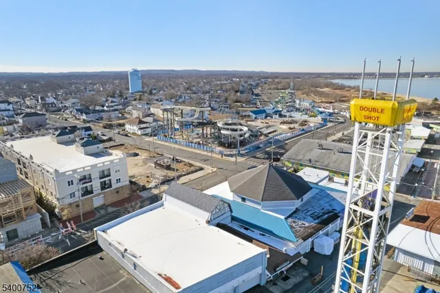 $355,000 | 276 Beachway Avenue, Unit 8, Keansburg, NJ 07734