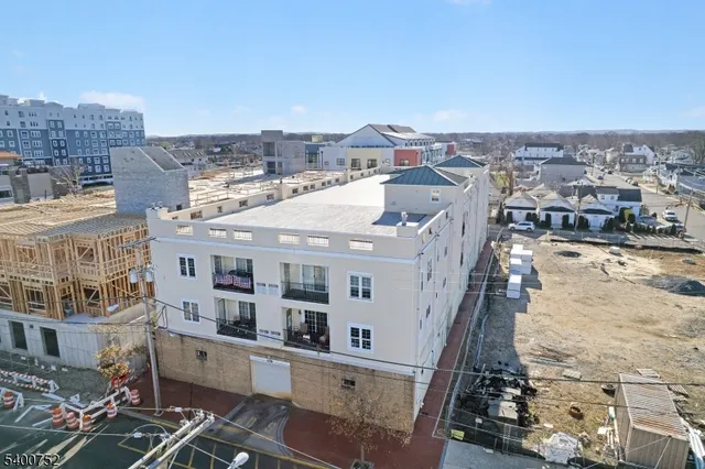 $355,000 | 276 Beachway Avenue, Unit 8, Keansburg, NJ 07734