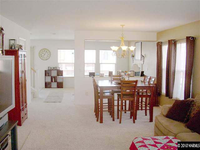 7786 Welsh Drive Reno, NV 89506 - Photo 2 of 9 Photo 2