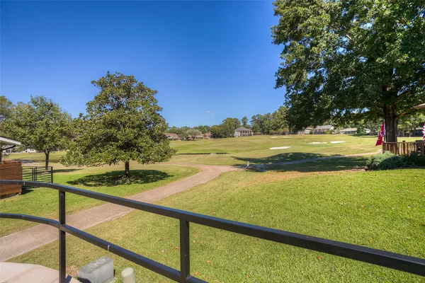 $339,000 | 319 Brook Hollow Drive, Huntsville, TX 77340