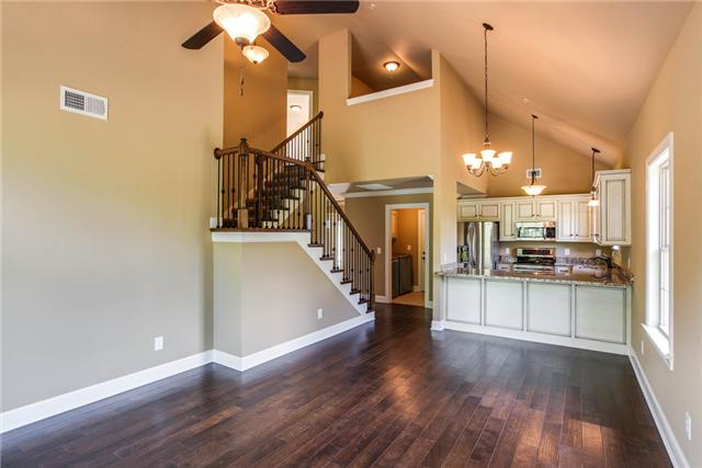1005 Irish Way Spring Hill, TN 37174 - Photo 3 of 20 Gallery Image 3