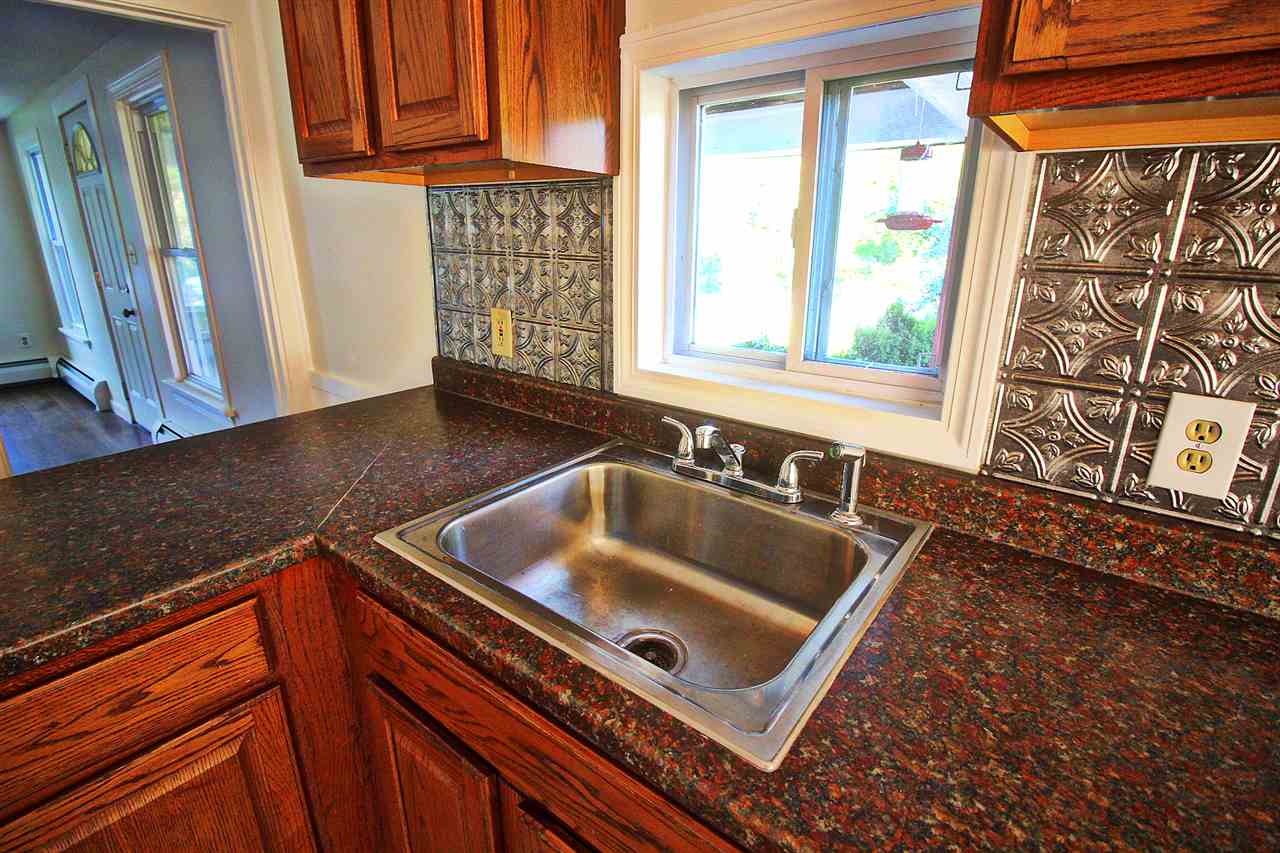 1059 Middle Pownal Road Pownal, VT 05261 - Photo 10 of 39