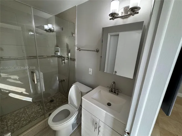 $5,400 | 5920 Southwest 14th Street, Plantation, FL 33317