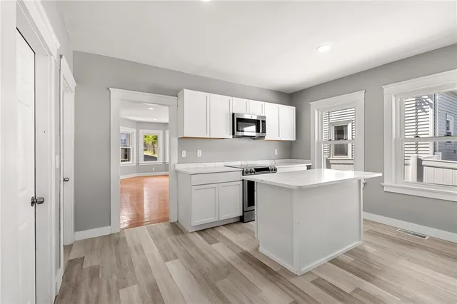 $435,000 | 26 Mayflower Street, East Providence, RI 02914