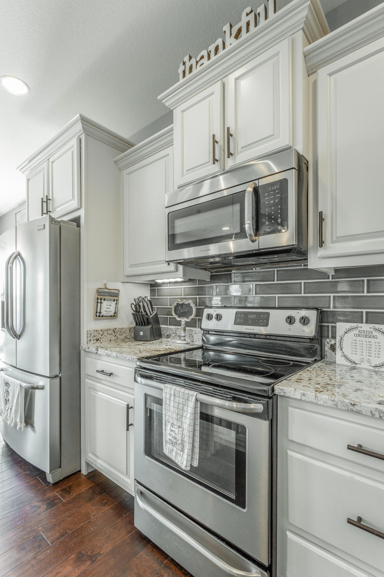 374 Lee Clarkson Road Chickamauga, GA 30707 - Photo 13 of 60 Kitchen range