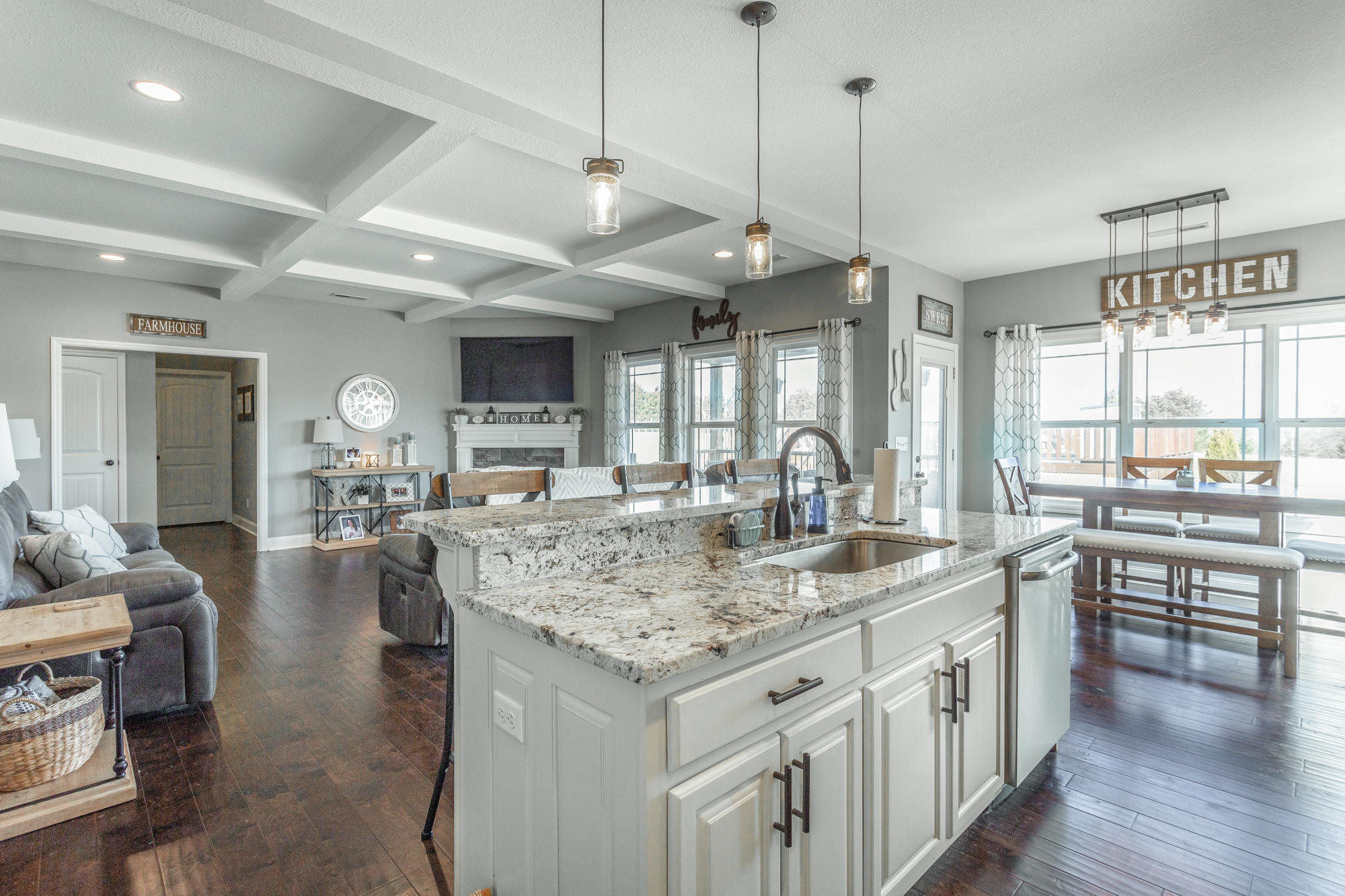 374 Lee Clarkson Road Chickamauga, GA 30707 - Photo 17 of 60 Kitchen