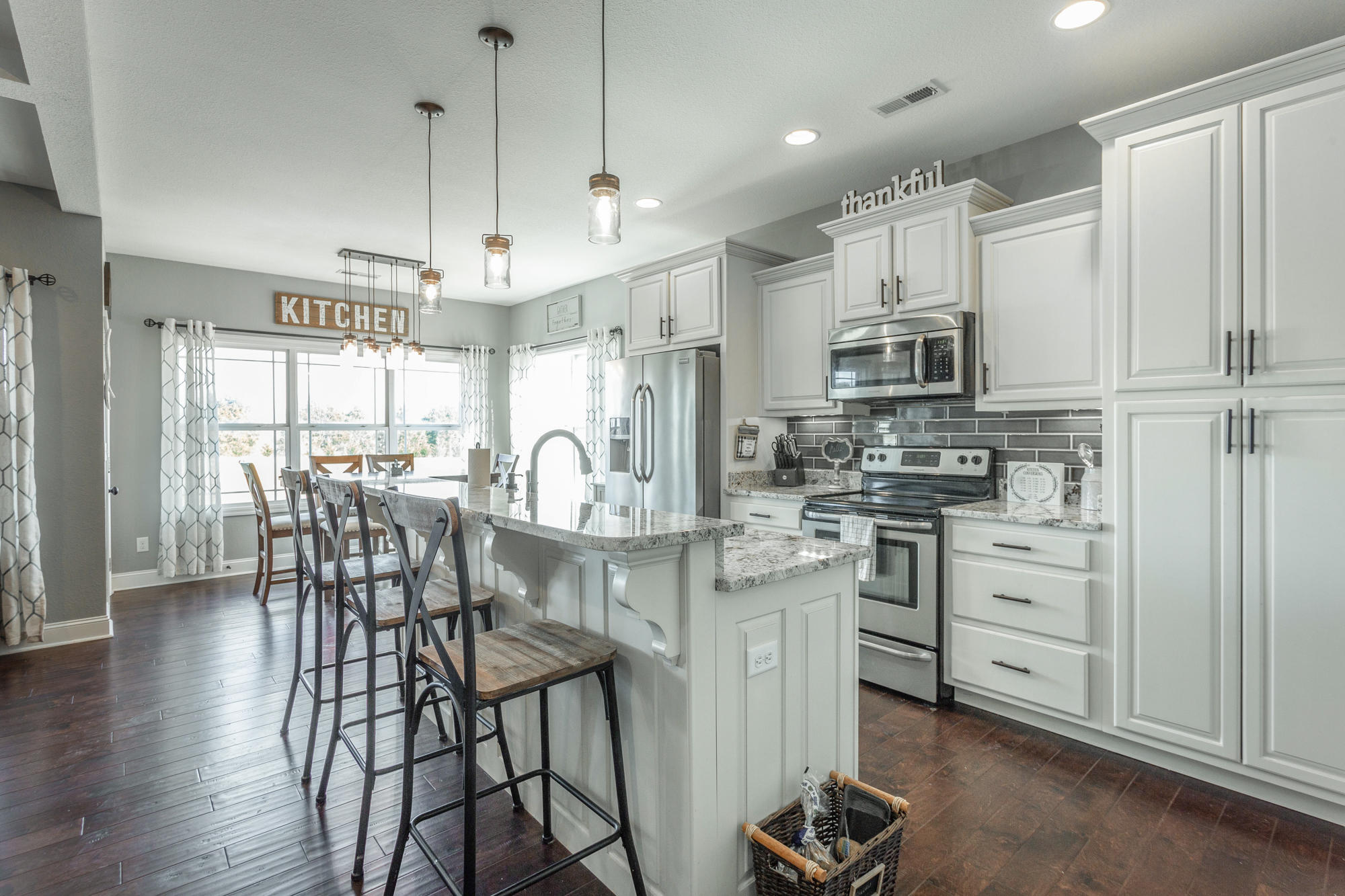 374 Lee Clarkson Road Chickamauga, GA 30707 - Photo 9 of 60 Kitchen/eat up island