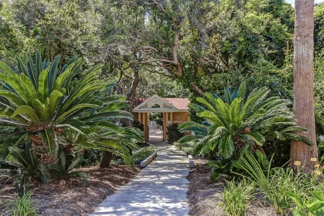 $1,699,990 | 4958 Sea Watch Drive, Amelia Island, FL 32034