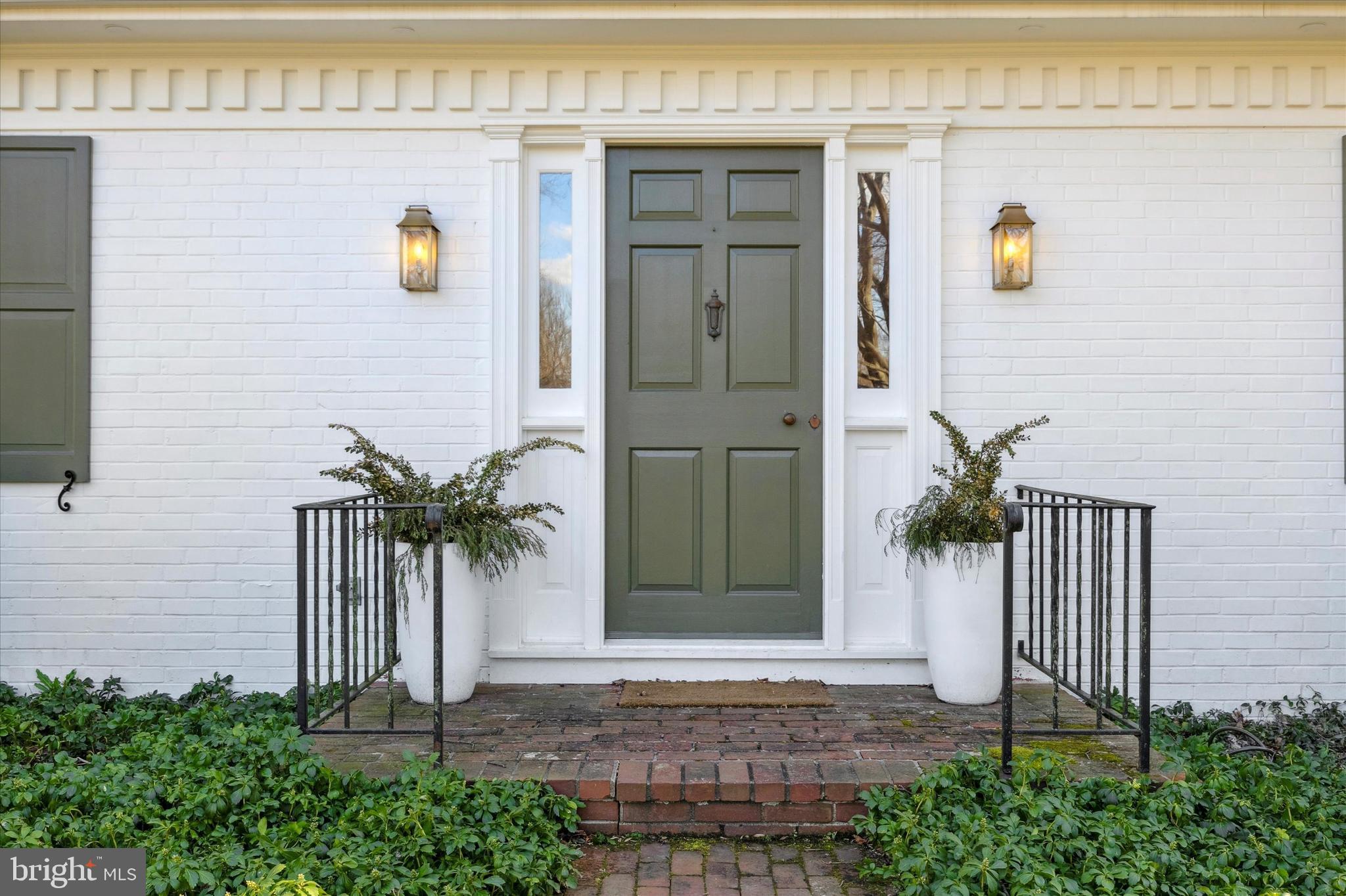 535 Woodhaven Road West Chester, PA 19382 - Photo 3 of 42 Gallery Image 3