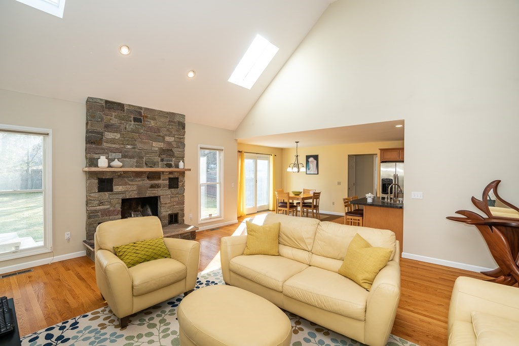 3 Peach Tree Road East Longmeadow, MA 01028 - Photo 17 of 42 Gallery Image 17
