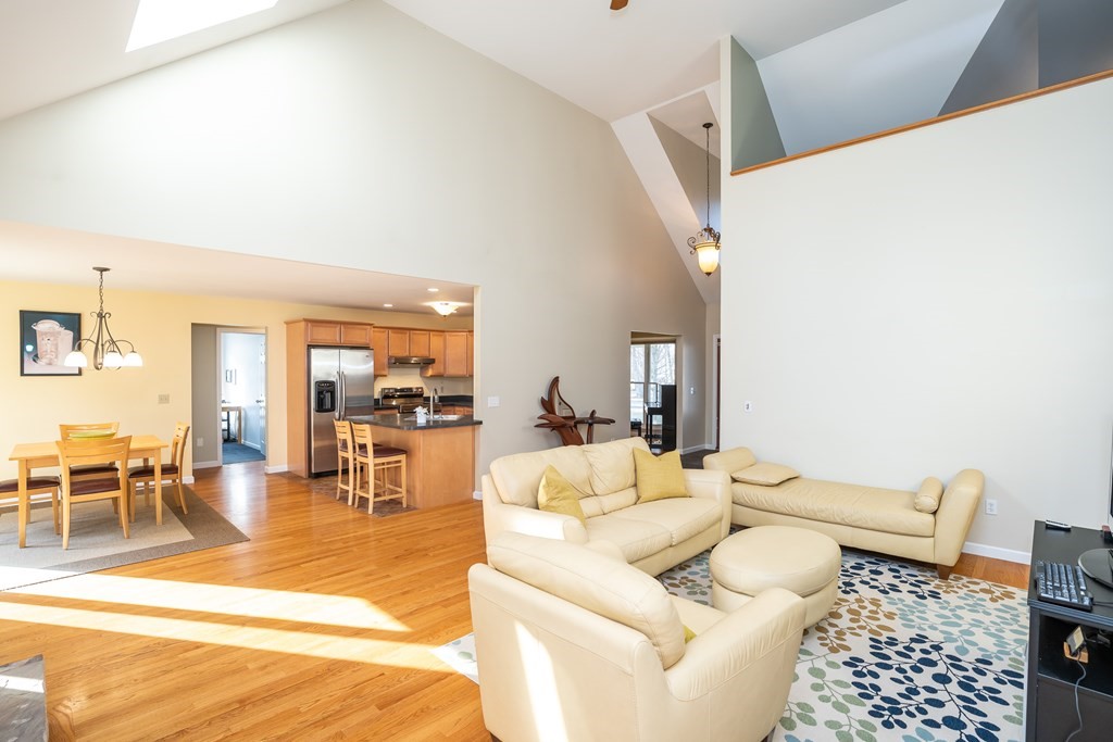 3 Peach Tree Road East Longmeadow, MA 01028 - Photo 18 of 42 Gallery Image 18