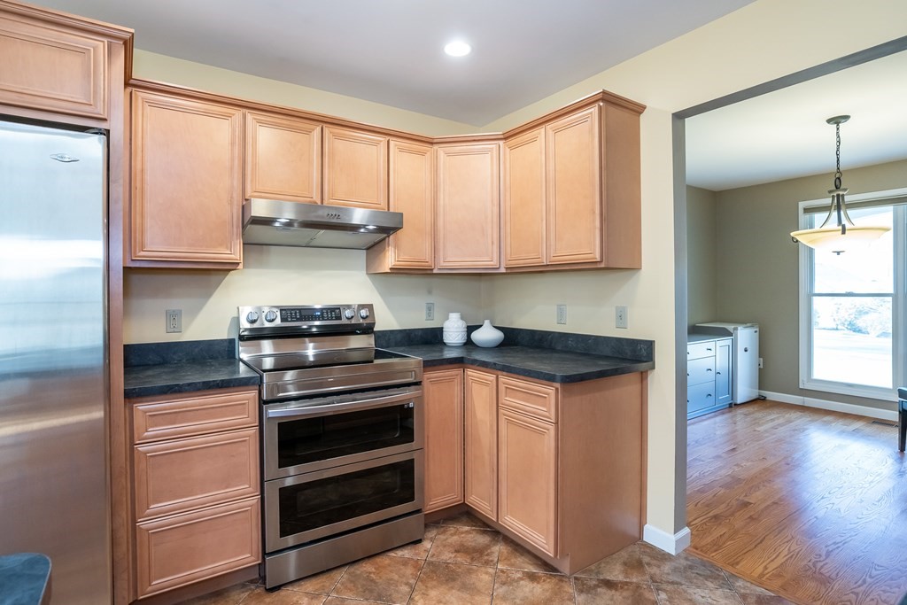 3 Peach Tree Road East Longmeadow, MA 01028 - Photo 24 of 42 Gallery Image 24