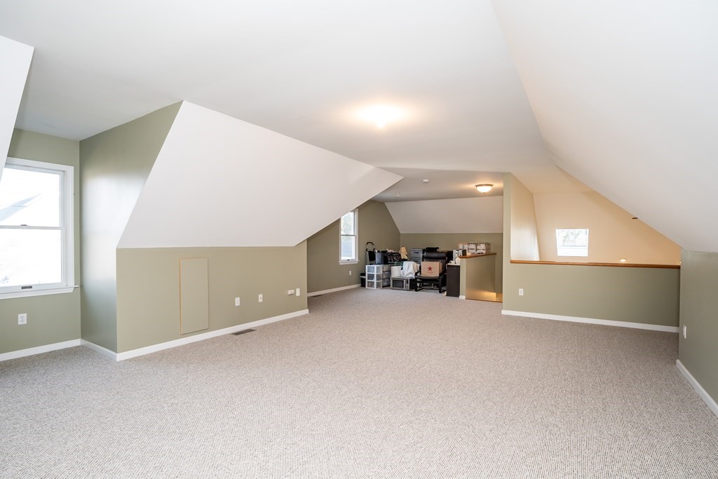 3 Peach Tree Road East Longmeadow, MA 01028 - Photo 41 of 42 Gallery Image 41