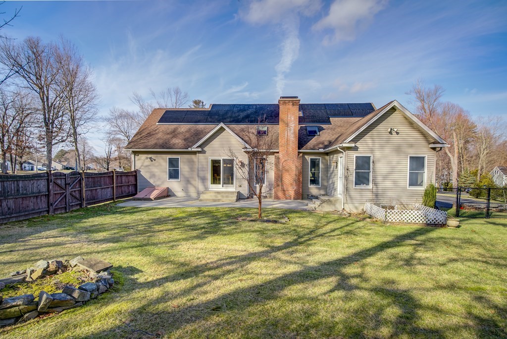 3 Peach Tree Road East Longmeadow, MA 01028 - Photo 10 of 42 Gallery Image 10