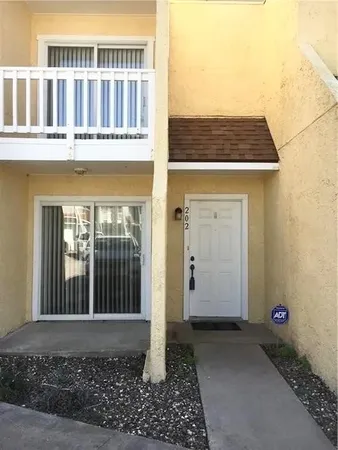 $1,295 | 4141 Whiteley Drive, Unit 202, Corpus Christi, TX 78418