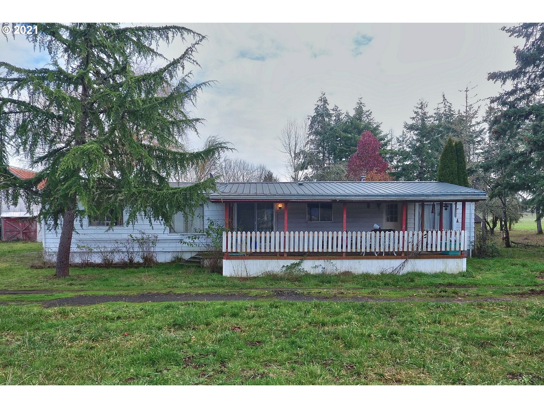 9450 Harmony Road Sheridan, OR 97378 - Photo 1 of 25