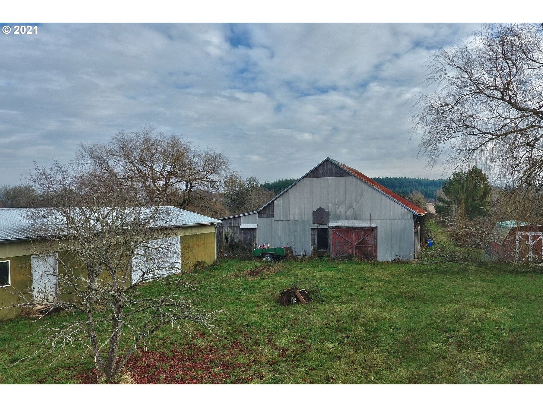 9450 Harmony Road Sheridan, OR 97378 - Photo 15 of 25