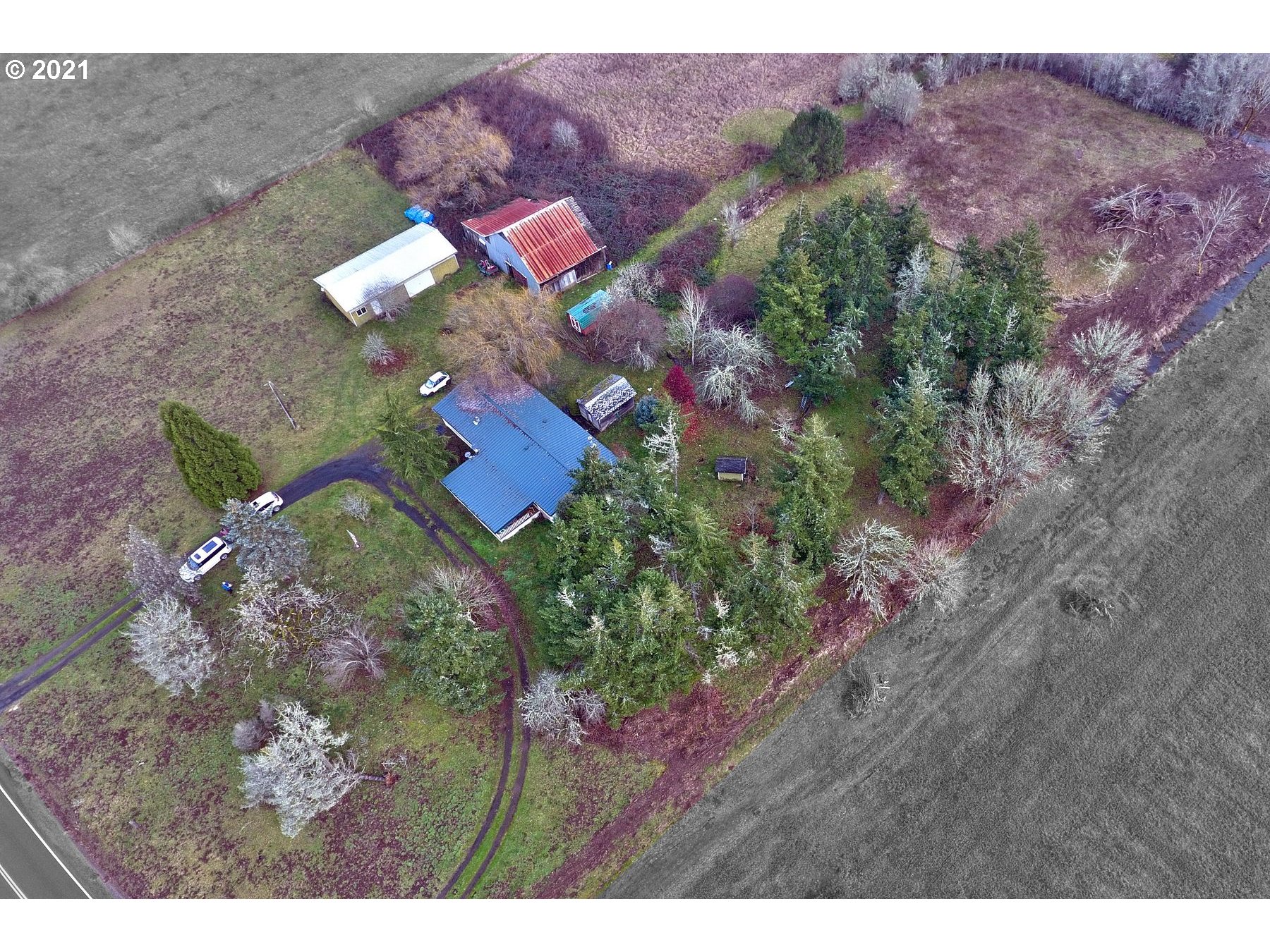 9450 Harmony Road Sheridan, OR 97378 - Photo 18 of 25