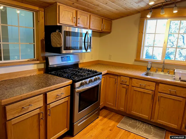 $223,000 | 221 East Pine Street, Rawlins, WY 82301