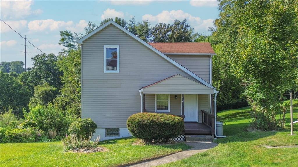 3211 Heights Road Aliquippa, PA 15001 - Photo 1 of 18 Gallery Image 1