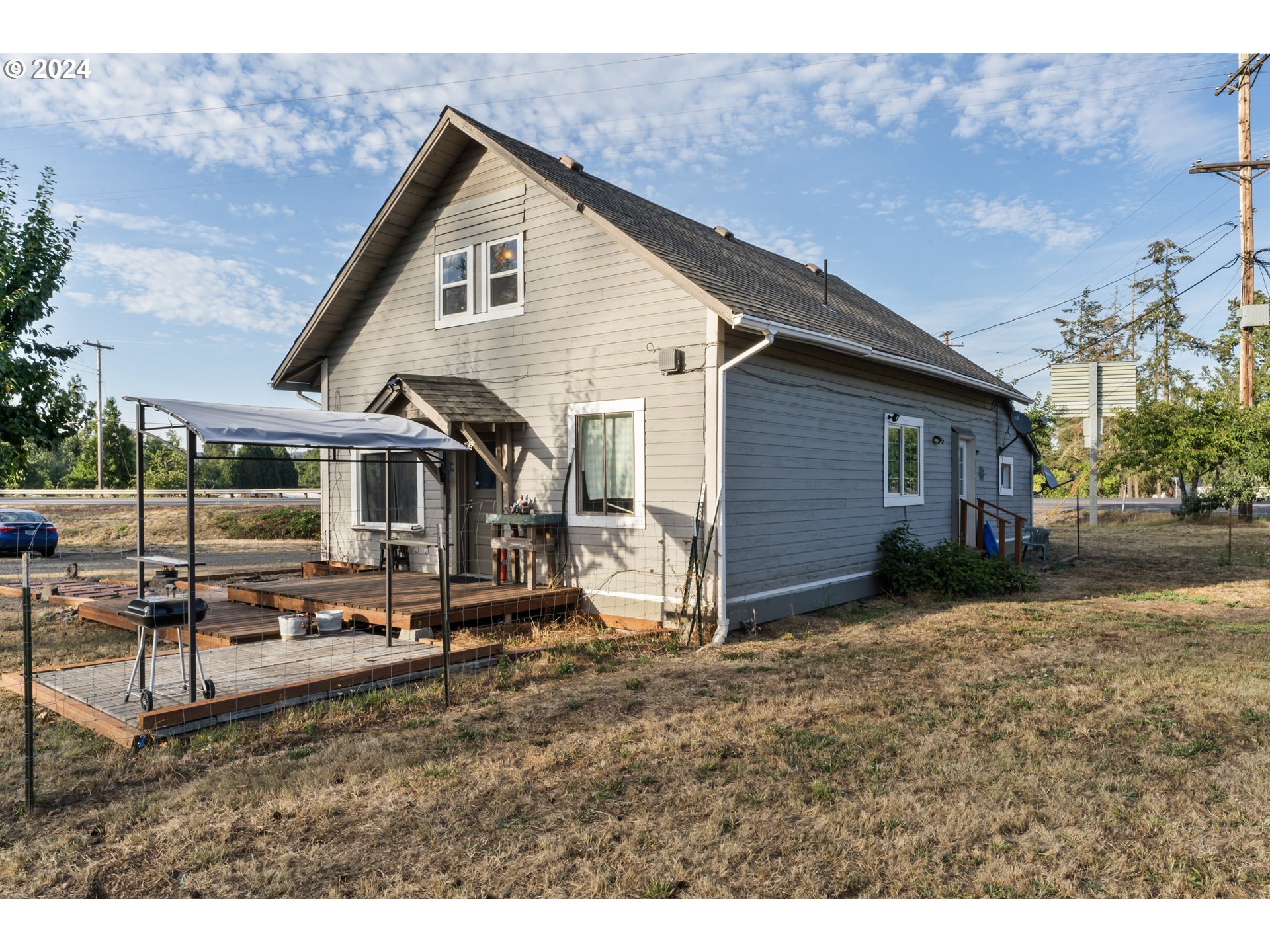 38365 Dexter Road Dexter, OR 97431 - Photo 2 of 41