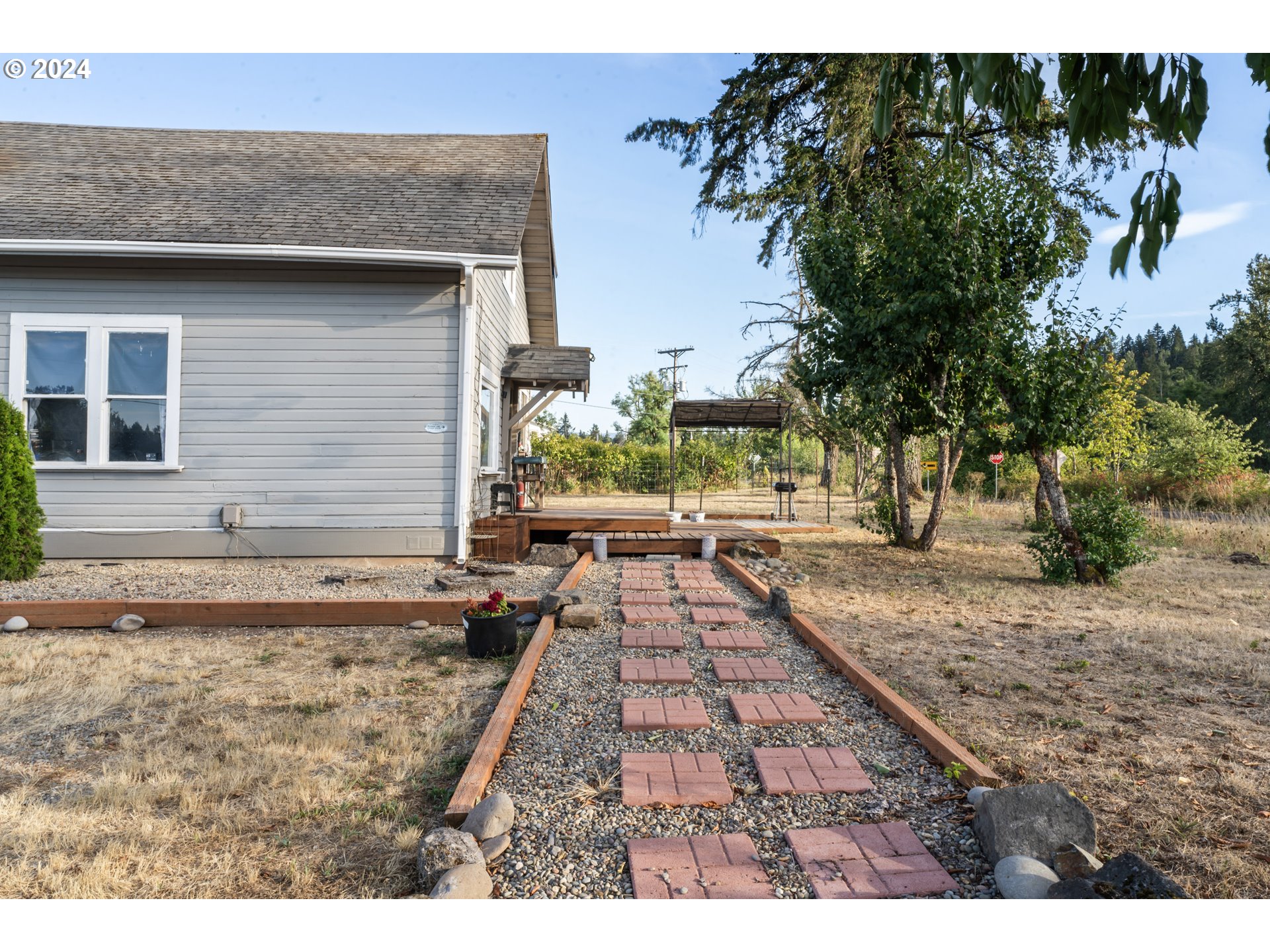 38365 Dexter Road Dexter, OR 97431 - Photo 30 of 41