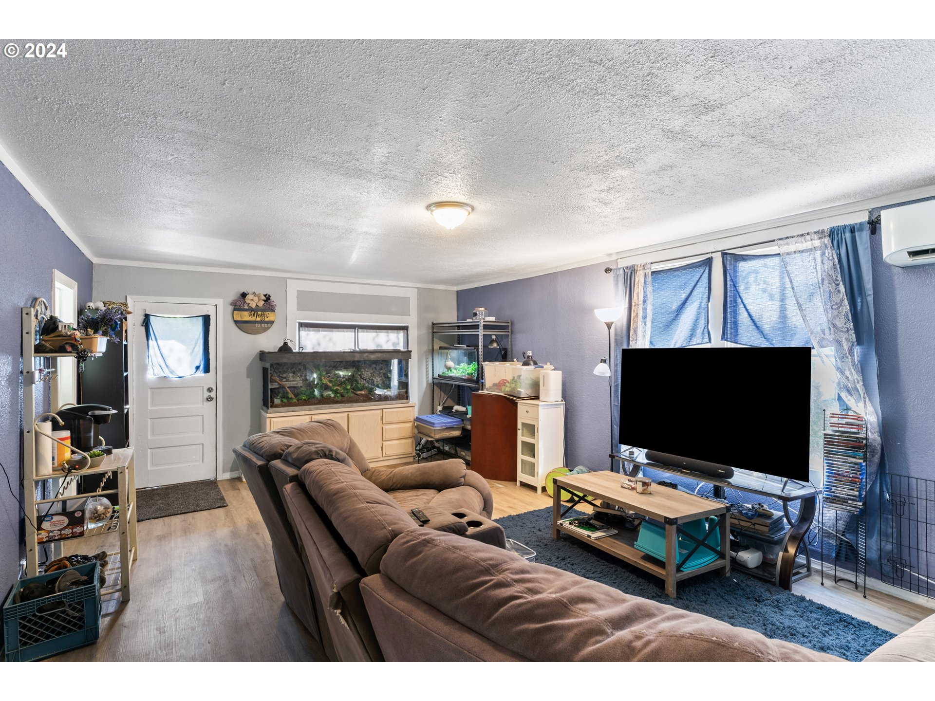 38365 Dexter Road Dexter, OR 97431 - Photo 4 of 41