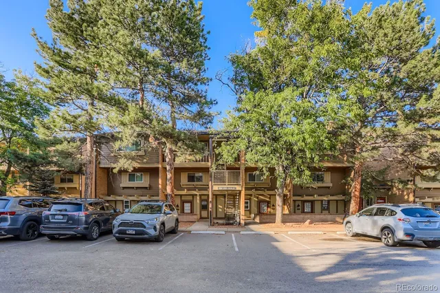 a car parked in front of a building
