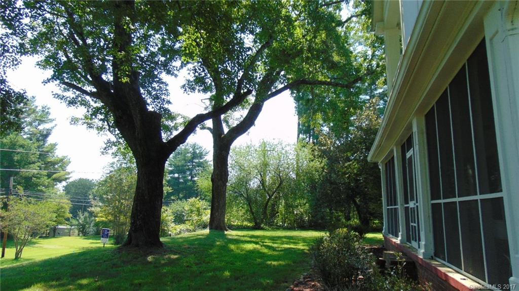 135 Chimney Rock Road Rutherfordton, NC 28139 - Photo 3 of 24 Gallery Image 3