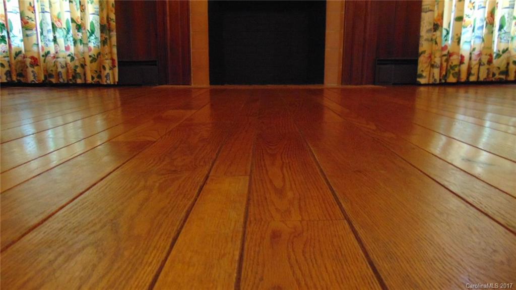 135 Chimney Rock Road Rutherfordton, NC 28139 - Photo 10 of 24 Gallery Image 10