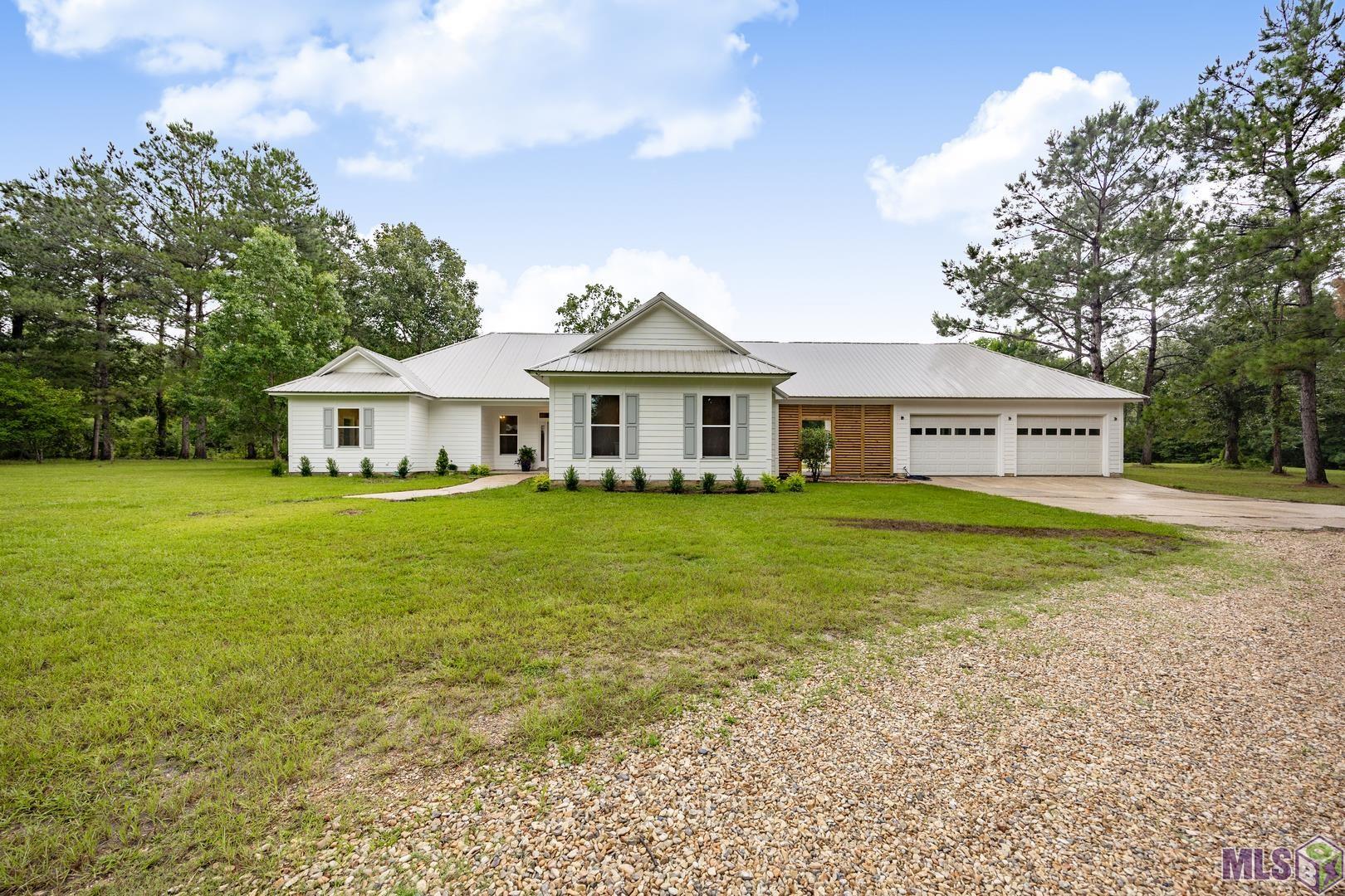 26810 Highway 22 Springfield, LA 70462 - Photo 3 of 41