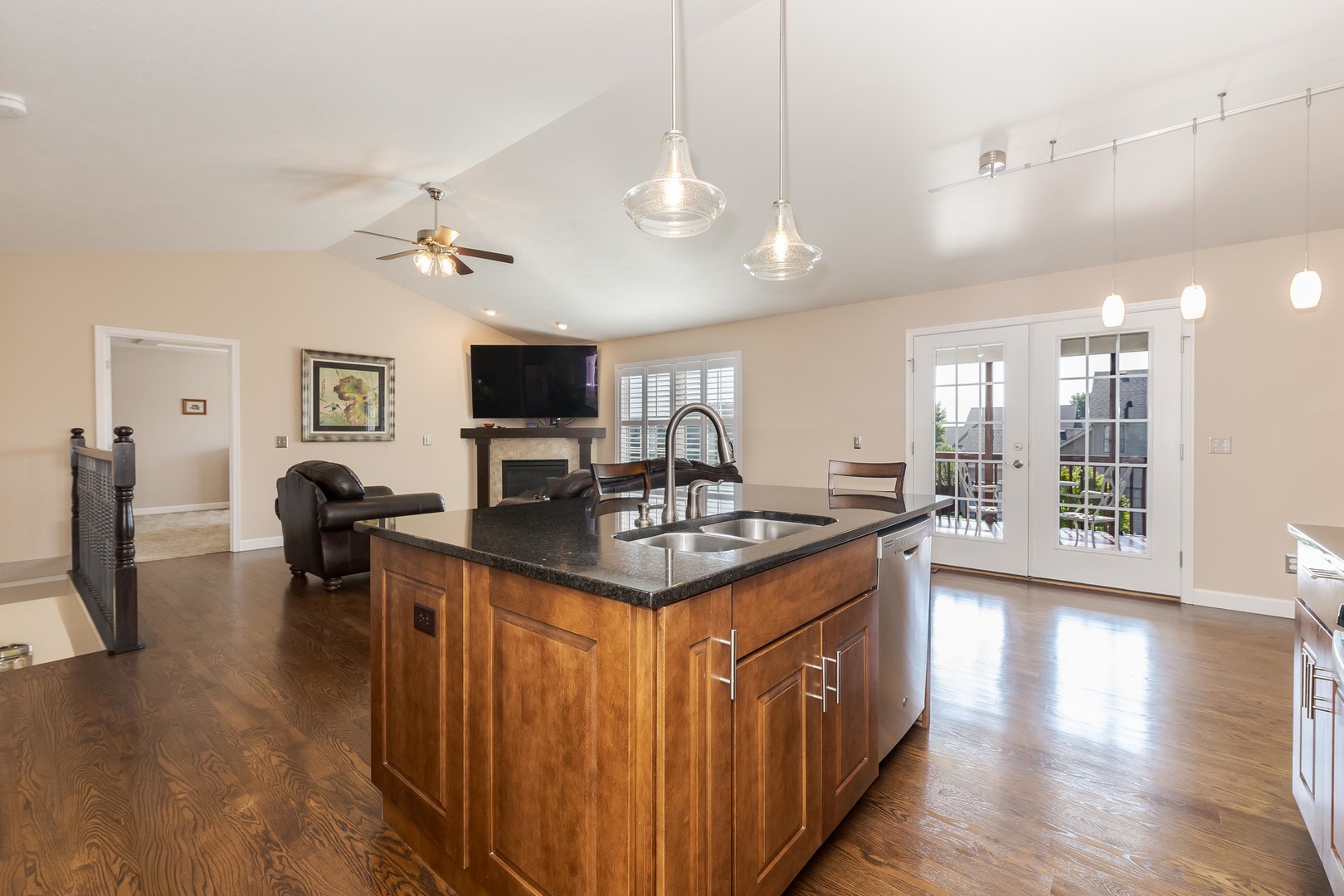 1412 Kickapoo Creek Road Bloomington, IL 61705 - Photo 16 of 64 Gallery Image 16