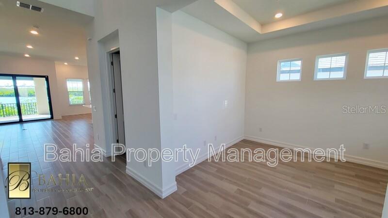 1074 Seagrape Drive Ruskin, FL 33570 - Photo 5 of 61