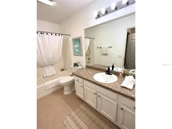 $2,100 | 1314 Corona Avenue, Lady Lake, FL 32159