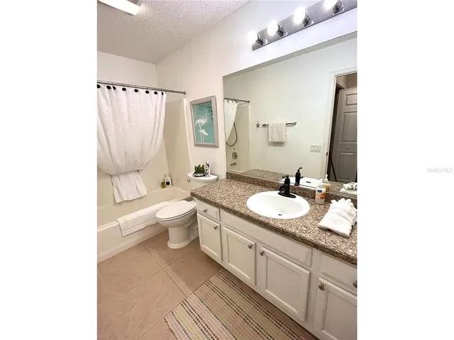 $2,100 | 1314 Corona Avenue, Lady Lake, FL 32159