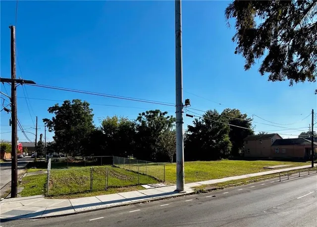 $445,000 | 2813 Martin Luther King Jr Boulevard, New Orleans, LA 70113