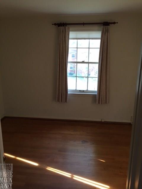 433 Bournemouth Road Grosse Pointe, MI 48236 - Photo 16 of 21 31332368-15.JPG