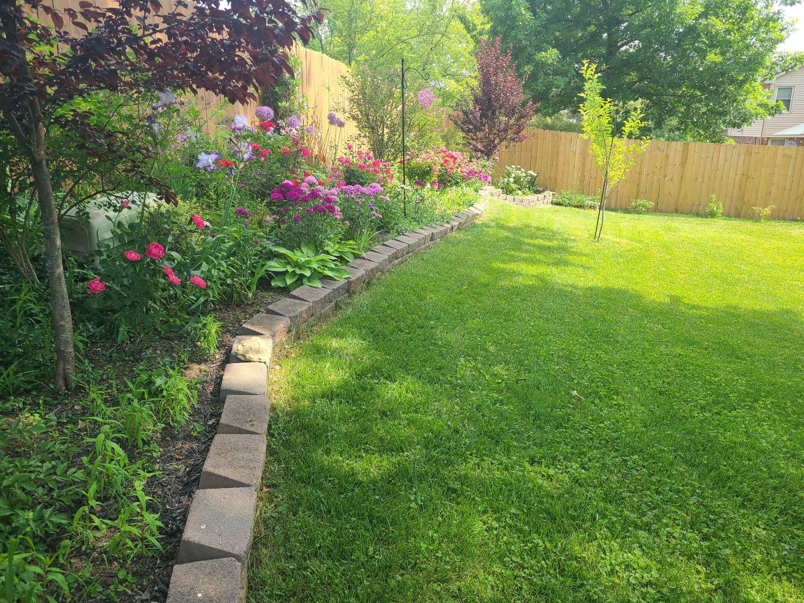 1191 Rockbridge Road Lexington, KY 40515 - Photo 20 of 29 West end garden view
