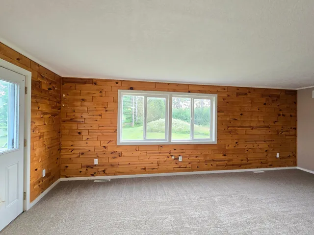 $295,000 | 12762 300th Street, Onamia, MN 56359