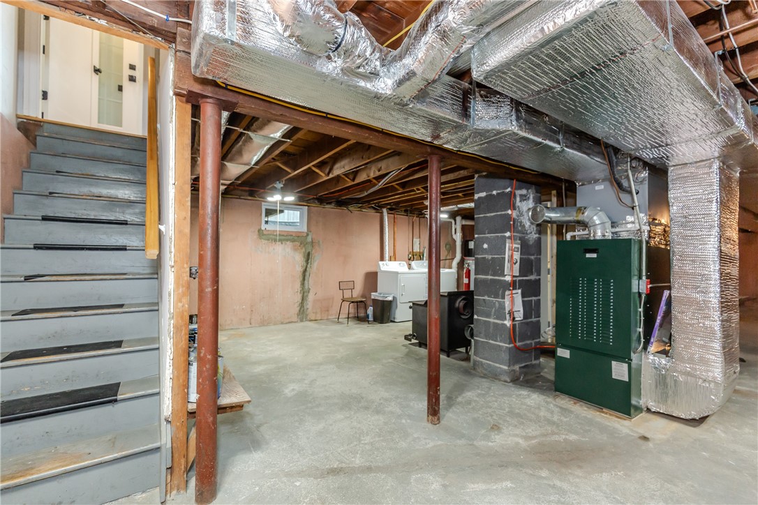 8 Barnes Street Smithfield, RI 02828 - Photo 34 of 48