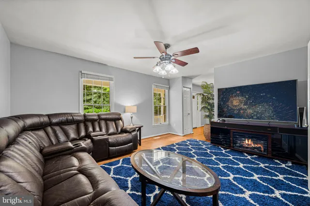 $535,000 | 7592 Merrymaker Way, Elkridge, MD 21075