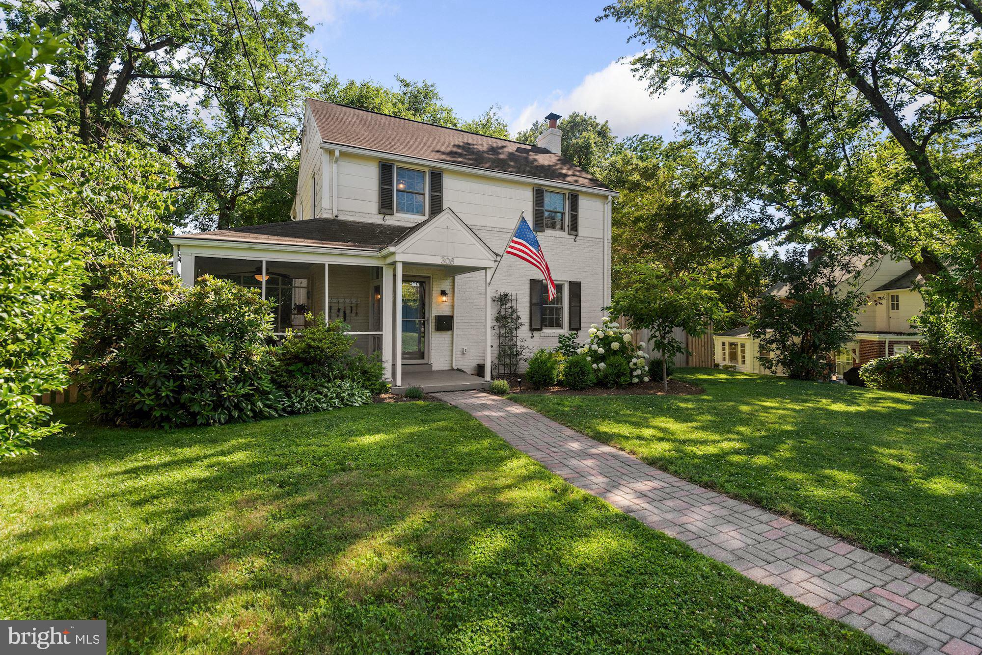 308 Normandy Drive Silver Spring, MD 20901 - Photo 3 of 27