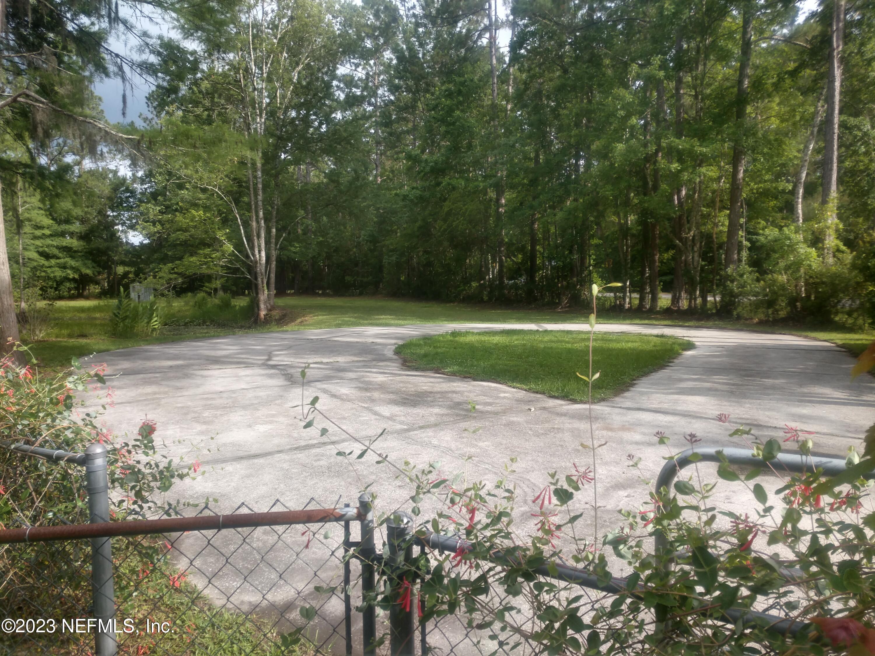 54632 Marsh Road Callahan, FL 32011 - Photo 8 of 32 a view of a park