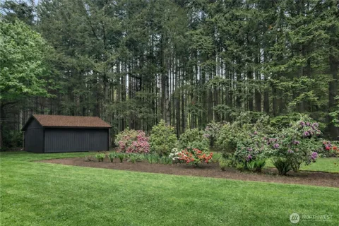 $1,025,000 | 15019 119th Avenue Southwest, Vashon, WA 98070