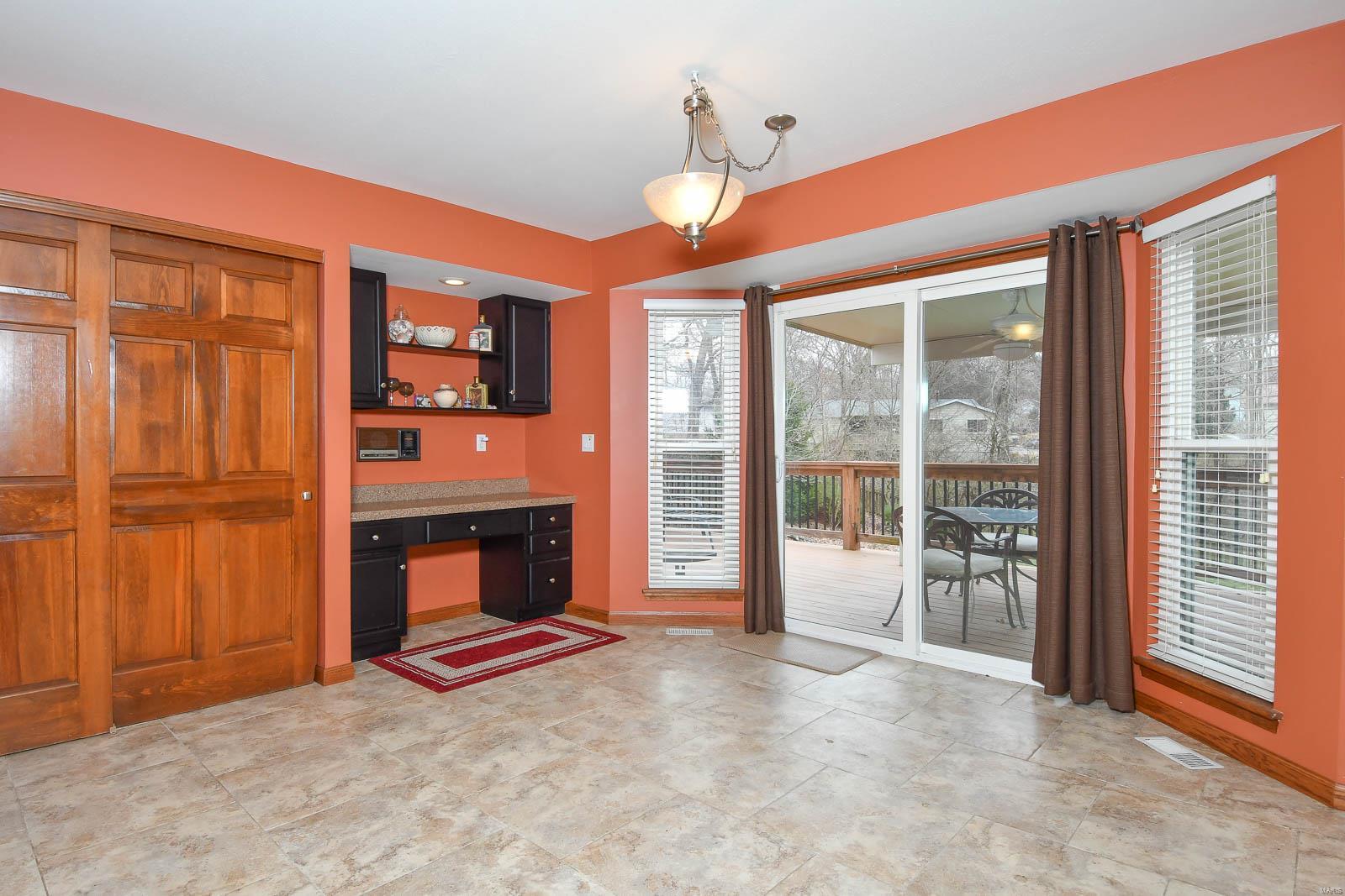 226 Cleta Court Ballwin, MO 63021 - Photo 12 of 45 Gallery Image 12