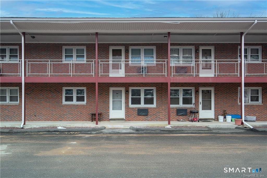 136 Liberty Street Clinton, CT 06413 - Photo 15 of 16