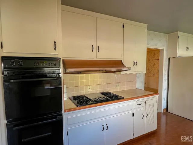 $425,000 | Undisclosed Address, Bakersfield, CA 93301