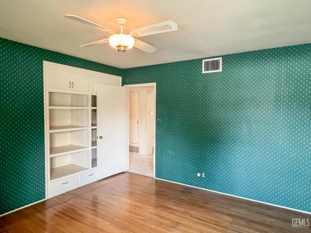 $425,000 | Undisclosed Address, Bakersfield, CA 93301