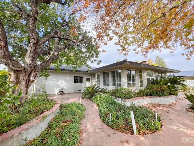 $425,000 | Undisclosed Address, Bakersfield, CA 93301